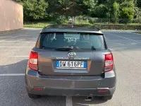Usata Toyota Urban Cruiser 90 CV (66 kW) 2010 Grigio Utilitaria