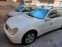 Usata Mercedes E220 150 CV (110 kW) 2005 Bianco Station wagon