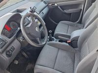 Usata VW Touran 150 CV (110 kW) 2010 Bianco Monovolume