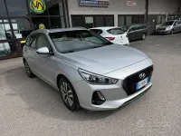 Usata Hyundai i30 Style 110 CV (80 kW) 2017 Grigio Station wagon