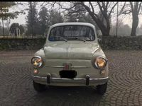 Usata Fiat 600 67 CV (49 kW) 1967 Beige Berlina