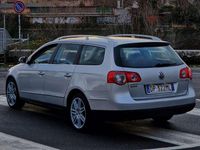 Usata VW Passat Highline 160 CV (117 kW) 2009 Argento Station wagon