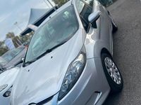 Usata Ford Fiesta Titanium 82 CV (60 kW) 2010 Grigio Berlina