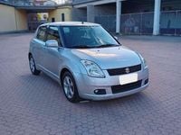 Usata Suzuki Swift GLX 92 CV (67 kW) 2005 Grigio Utilitaria