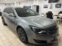 Usata Opel Insignia 140 CV (102 kW) 2014 Grigio Station wagon