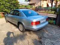 Usata Audi A8 Ambiente 230 CV (169 kW) 1998 Argento Berlina