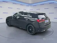 Usata Mercedes A250 Premium 160 CV (117 kW) 2021 Nero met Berlina