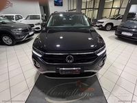Usata VW T-Roc Style 150 CV (110 kW) 2023 Nero SUV