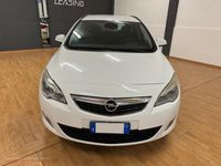 usata Opel Astra SW Cosmo 1.7 CDTI 110cv 2010