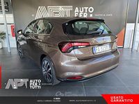 Begagnad Fiat Tipo Lounge 95 HK (69 kW) 2019 Brun Sedan