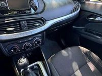 Usata Fiat Tipo Easy 95 CV (69 kW) 2017 Argento Berlina