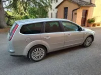Usata Ford Focus Style 90 CV (66 kW) 2008 Argento Station wagon