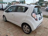 Begagnad Chevrolet Spark LT 82 HK (60 kW) 2011 Vit Halvkombi