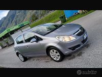 Usata Opel Corsa 75 CV (55 kW) 2009 Grigio Berlina