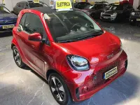 Usata Smart ForTwo Coupé Passion 41 kW (56 CV) 2022 Rosso Utilitaria