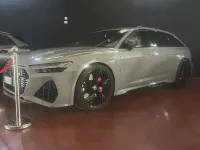 Usata Audi RS6 Comfort 600 CV (441 kW) 2020 Grigio daytona perla Station wagon
