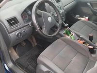Usata VW Golf V 2006 Blu Utilitaria