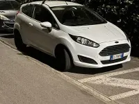 Usata Ford Fiesta 75 CV (55 kW) 2013 Bianco Berlina