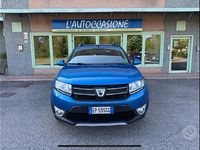 Usata Dacia Sandero Prestige 90 CV (66 kW) 2012 Blu Utilitaria