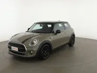 Usata Mini Cooper D 116 CV (85 kW) 2019 Verde Utilitaria