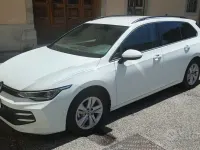 Usata VW Golf VIII Life 115 CV (84 kW) 2024 Bianco Station wagon