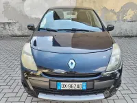 Usata Renault Clio III 75 CV (55 kW) 2009 Nero Berlina