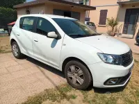 Usata Dacia Sandero 90 CV (66 kW) 2016 Bianco Berlina