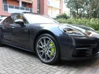 Usata Porsche Panamera Sport 330 CV (242 kW) 2019 Grigio Berlina