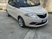 Usata Lancia Ypsilon 95 CV (69 kW) 2015 Utilitaria