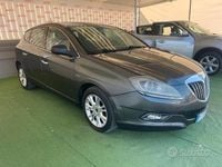 Usata Lancia Delta Silver 120 CV (88 kW) 2011 Grigio Utilitaria