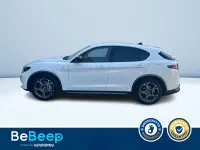 Usata Alfa Romeo Stelvio Ti 210 CV (154 kW) 2024 Bianco pastello SUV