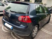 Usata VW Golf IV Sportline 140 CV (102 kW) 2004 Blu Utilitaria