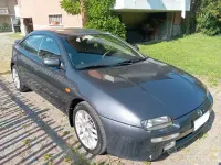 Usata Mazda 323F 144 CV (105 kW) 1998 Grigio Berlina