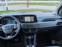 Usata Ford Tourneo 125 CV (91 kW) 2025 Monovolume
