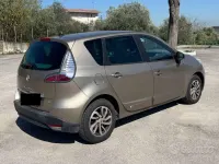 Usata Renault Scénic LIMITED 110 CV (80 kW) 2015 Monovolume