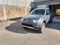 Usata Mitsubishi L 178 CV (130 kW) 2010 Grigio SUV