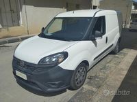 Usata Fiat Doblò 105 CV (77 kW) 2019 Bianco Monovolume