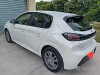 Usata Peugeot 208 Active 75 CV (55 kW) 2020 Bianco Utilitaria