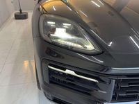 Usata Porsche Cayenne Coupe Black Edition 470 CV (345 kW) 2024 Nero cromite Coupé