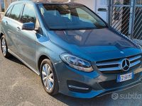 Usata Mercedes B200 136 CV (100 kW) 2015 Verde Utilitaria