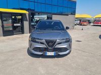 Usata Alfa Romeo Junior 145 CV (106 kW) 2025 Argento / metallizzato SUV
