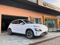 Usata Hyundai Kona 27 kW (38 CV) 2023 Bianco SUV