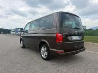 Usata VW Caravelle 150 CV (110 kW) 2017 Furgone