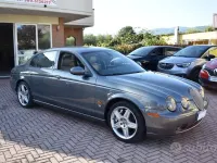 Usata Jaguar S-Type Supercharged 396 CV (291 kW) 2003 Grigio Berlina