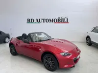 Usata Mazda MX5 Exceed 131 CV (96 kW) 2016 Metallizzato rubino Cabrio