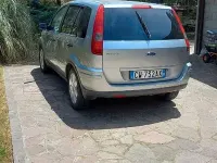Usata Ford Fusion 68 CV (50 kW) 2005 Grigio Utilitaria
