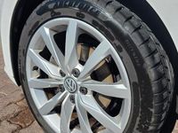 Używany VW Golf Sportsvan 125 KM (91 kW) 2016 Biały Minivan