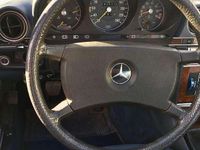Käytetty Mercedes SLC280 185 HP (136 kW) 1981 Coupe - kaksiovinen