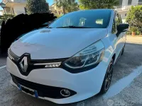 Usata Renault Clio 90 CV (66 kW) 2015 Bianco Berlina