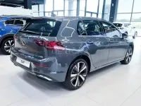 Nuova VW Golf VIII Style 116 CV (85 kW) 2026 Grigio Utilitaria